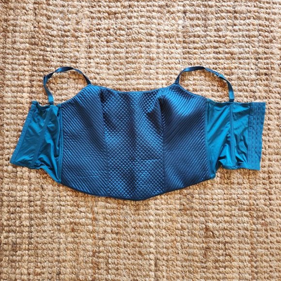 Plus size Corset Tank Top NWT - Picture 3 of 4